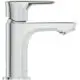 Chromfarbener Wasserhahn von Ideal Standard mit einem schlichten, modernen Design und einem klaren Auslauf. Optimal für Waschbeckenmontage geeignet.
